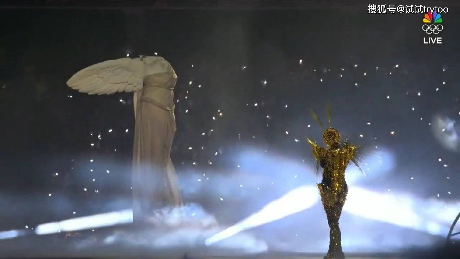 包含赛后精彩回顾：多次惊险瞬间令人心跳加速！的词条